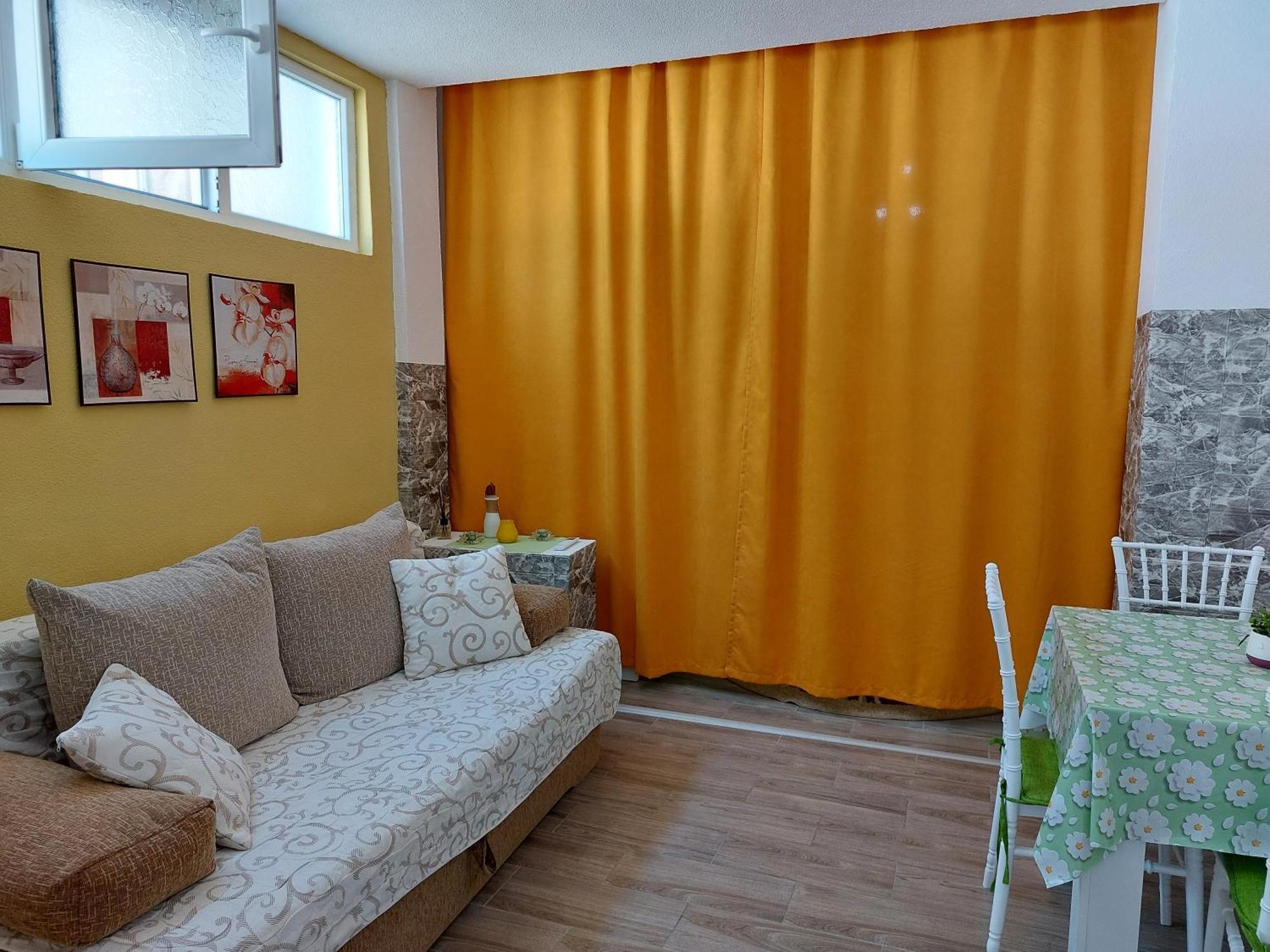 Apartment Azalea Prilep